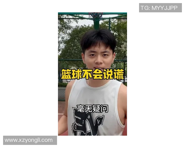 姚明与自拍杆的趣味互动揭秘如何用创意捕捉篮球巨星的日常瞬间