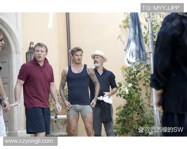 探秘伦敦足球明星的豪华住所与生活方式揭秘 探秘伦敦足球明星的豪华住所与生活方式揭秘